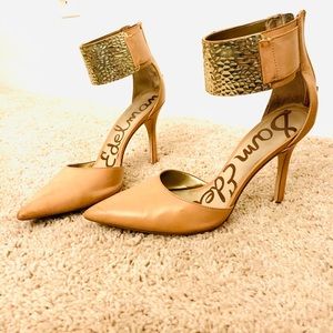 Sam Edelman nude stilettos gold wrist